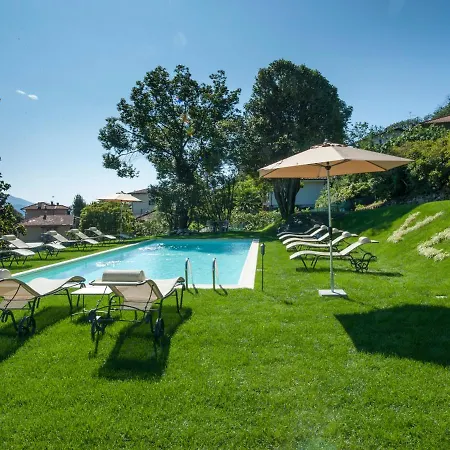 Sleeps 10 Pool Air Con Wifi Willa *